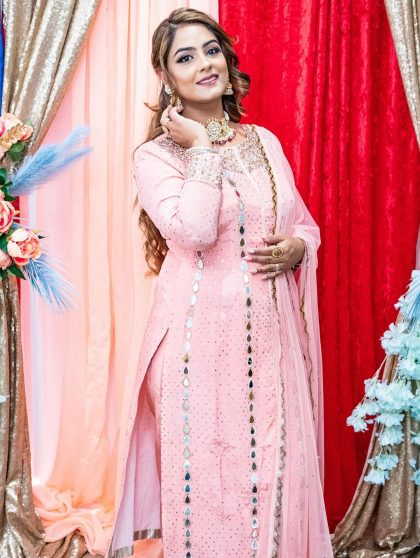 Best Professional Makeup Artist in Melbourne - Geenu Dang