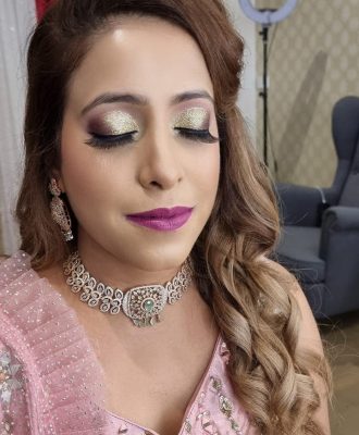 Makeup and Hair - Geenu Magic Mirror
